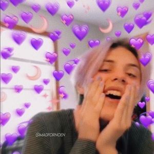 Meet your Posher, Roxana